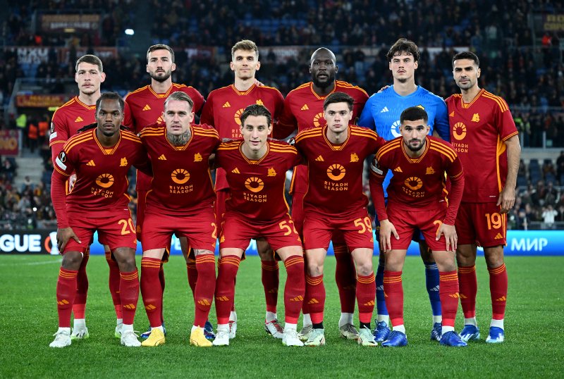 AS Roma có đủ nhân sự để chuẩn bị cho cuộc chiến với Leverkusen